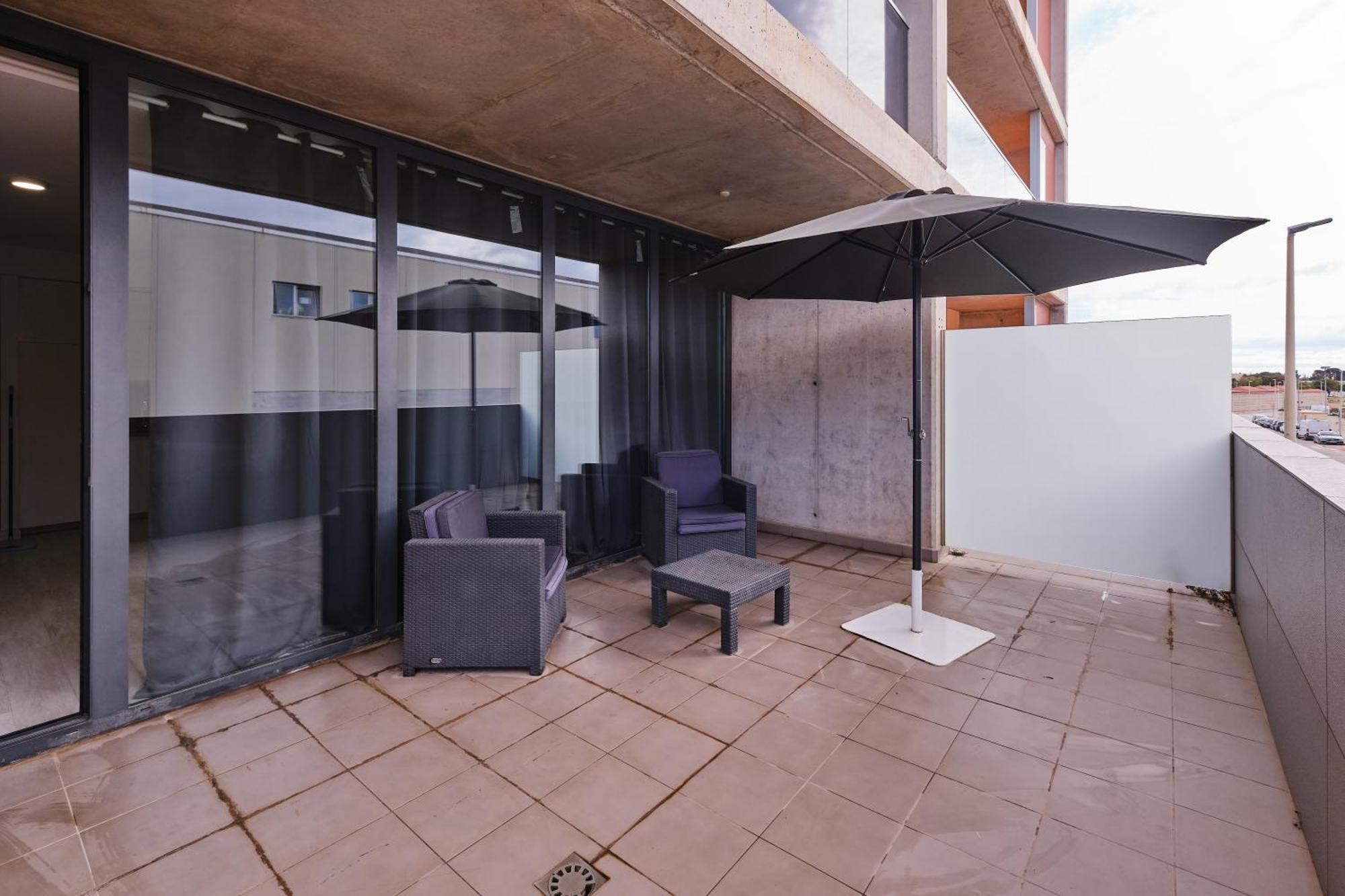Aeropuerto Loft Poligono Apartment Manises Room photo